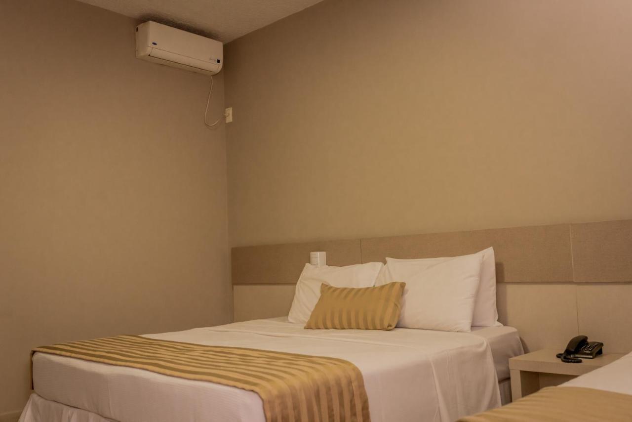 Fenix Hotel Araxá Extérieur photo