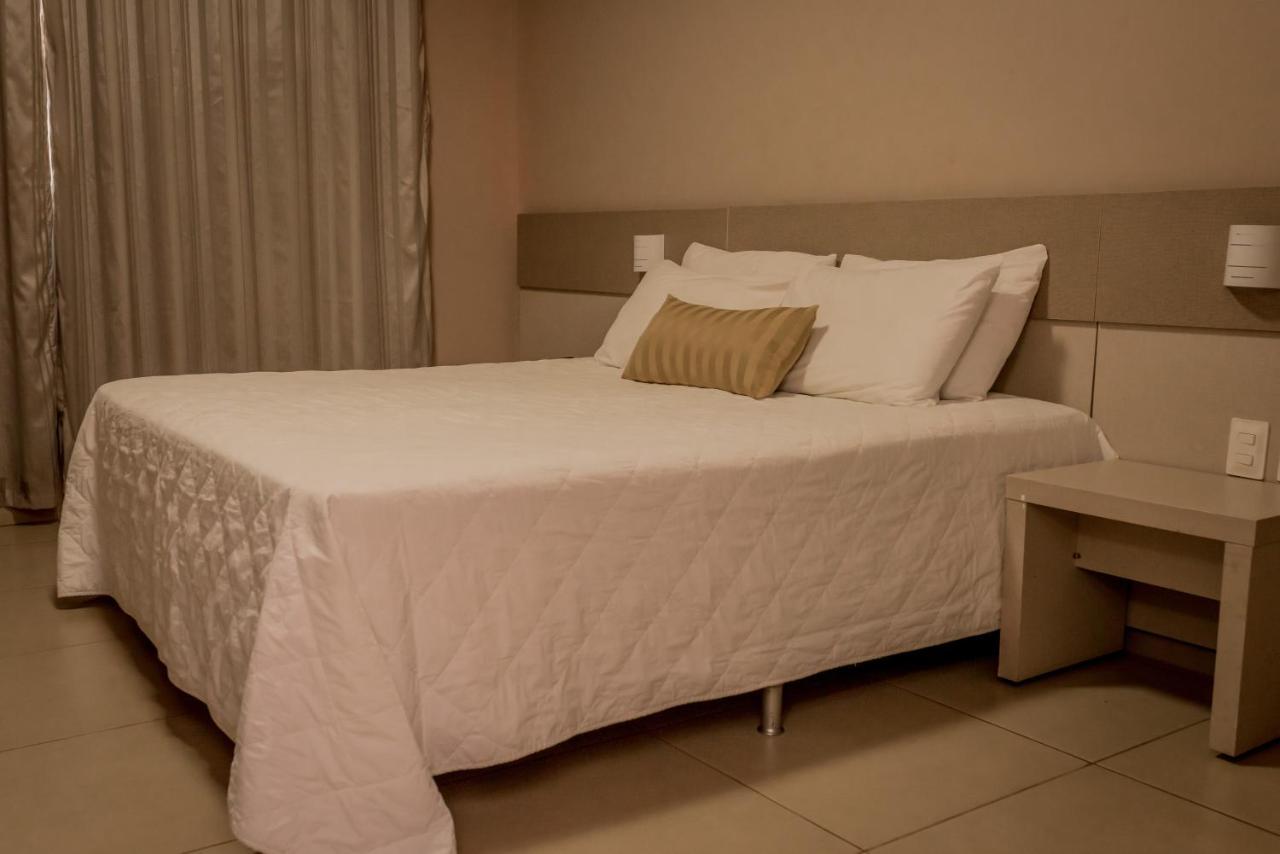 Fenix Hotel Araxá Extérieur photo